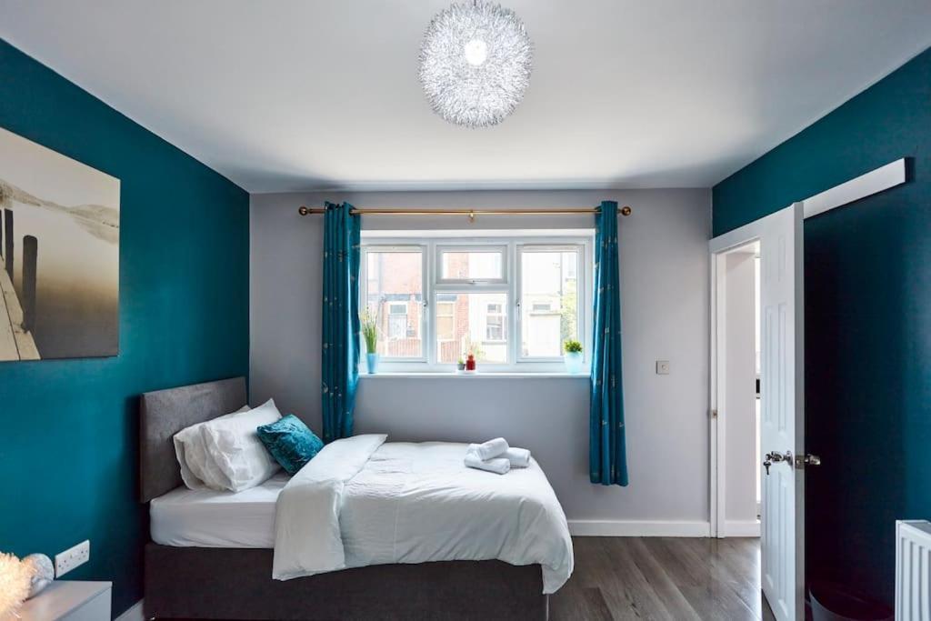 *Little Haven In Leeds* ¤Private Parking¤ Ensuite Leeds  Extérieur photo